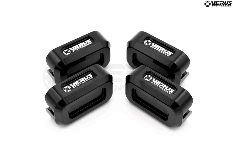 Subaru Jack Pucks set of four black WM